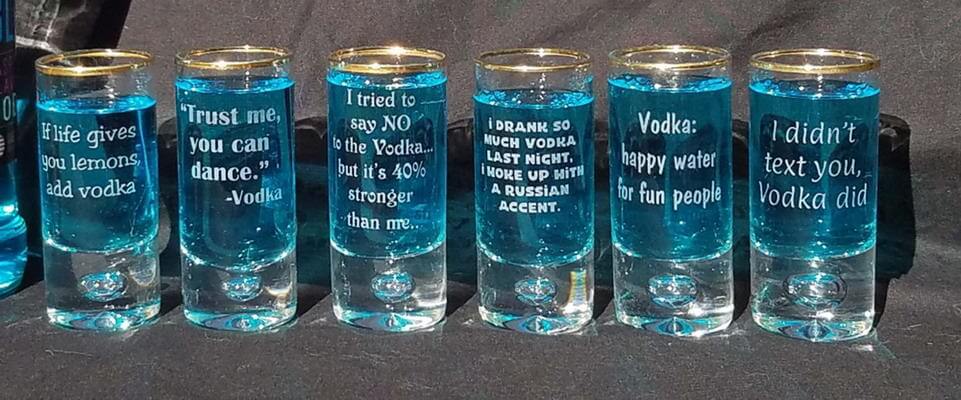 Personalized Engraved Crystal Vodka Shot Glass Set