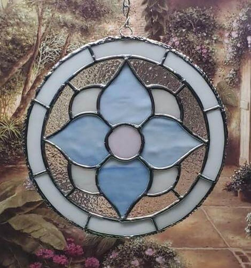Four Flower Circle in Winter Colors